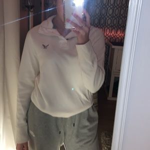 American eagle beige 3-quarter button up